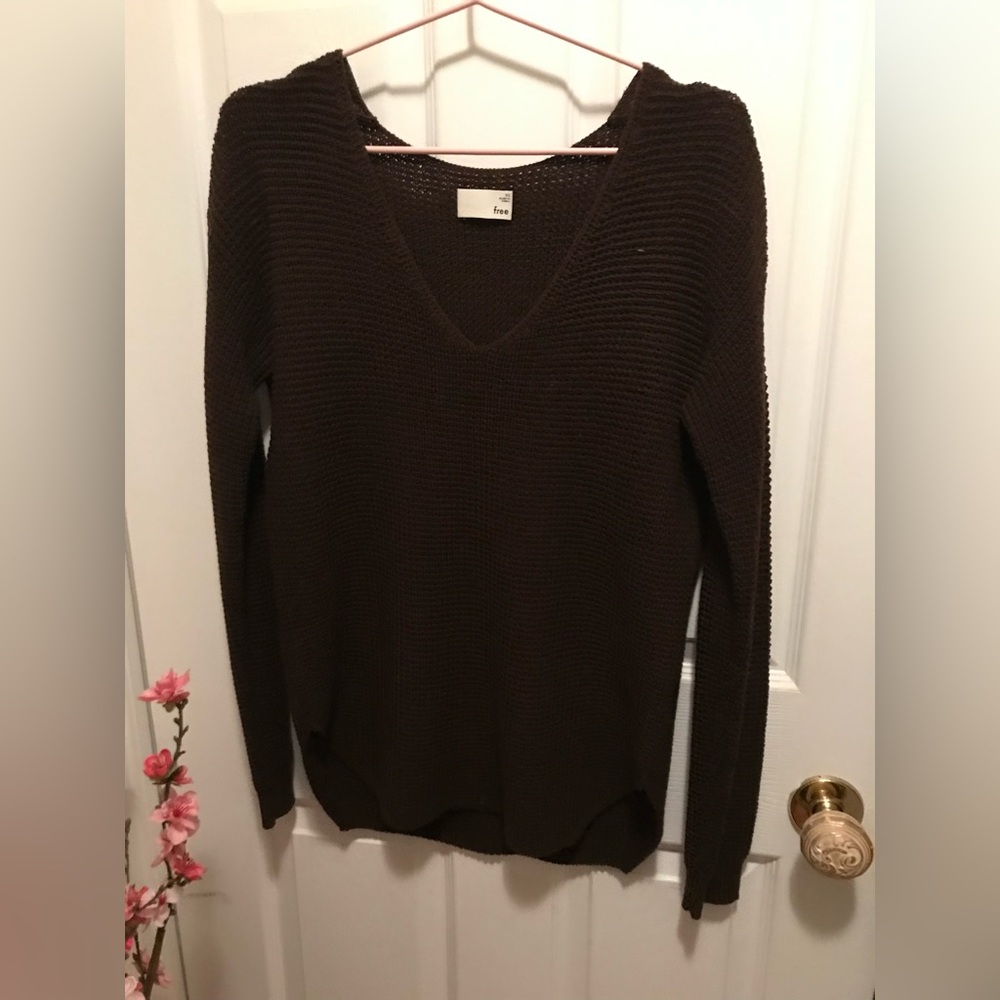 Wilfred Dark Brown V-Neck Sweater